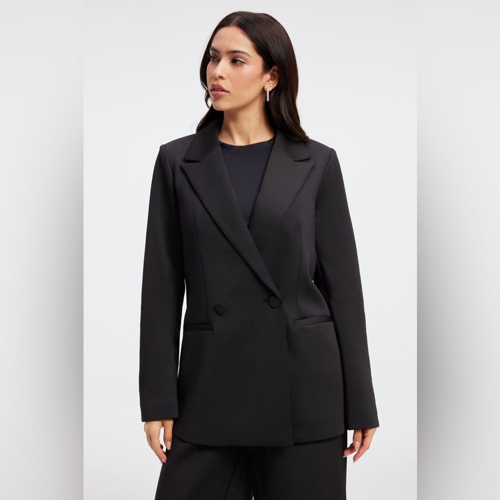 Good American Scuba 2.0 Long Sleeve Stretch Oversized Button Front Blazer 3/L